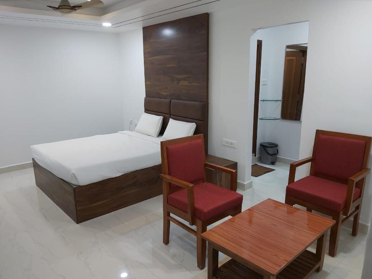 Hotel Sahasra Dla Warangal Exteriér fotografie
